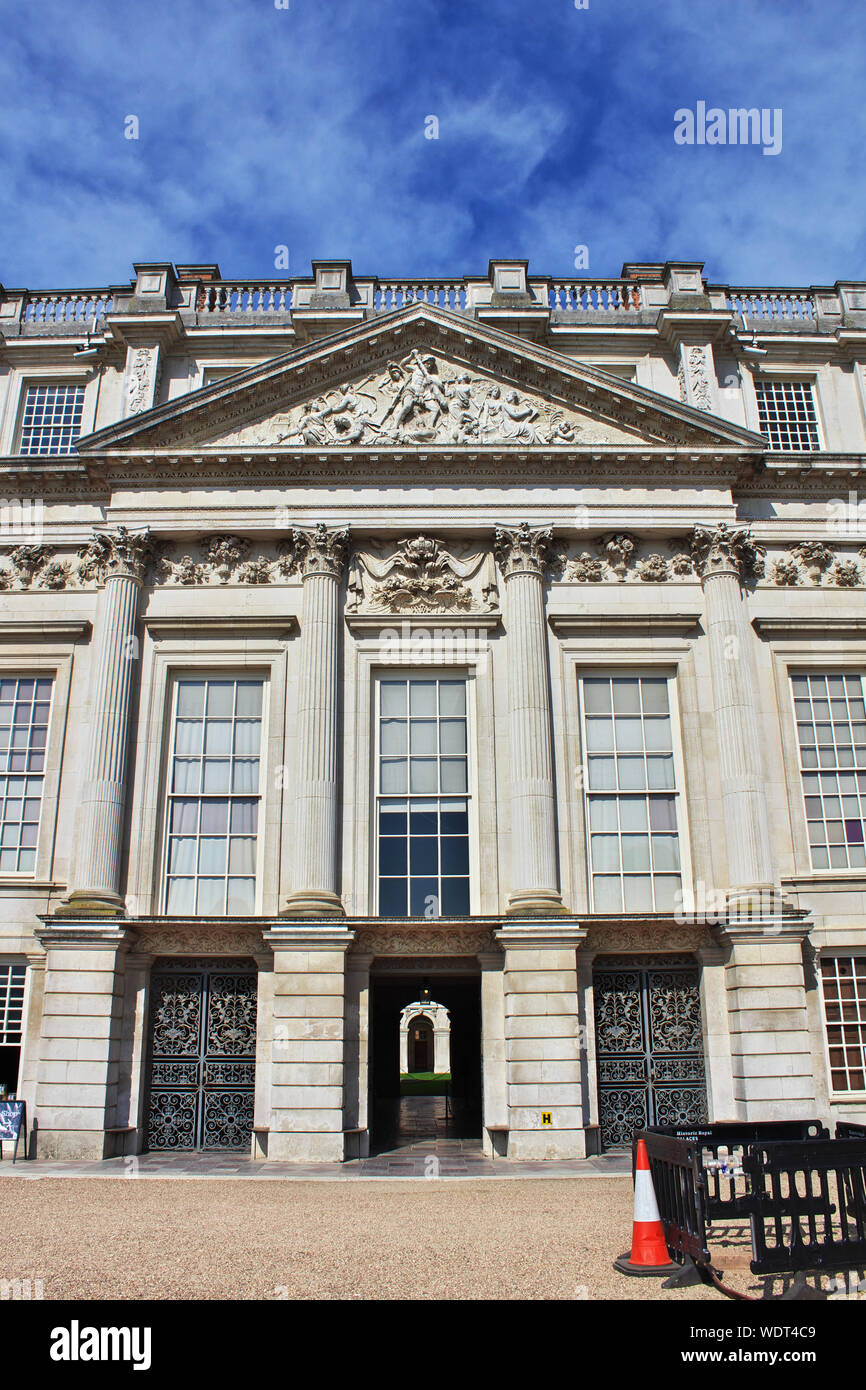 Hampton court garden herefordshire hires stock photography and images