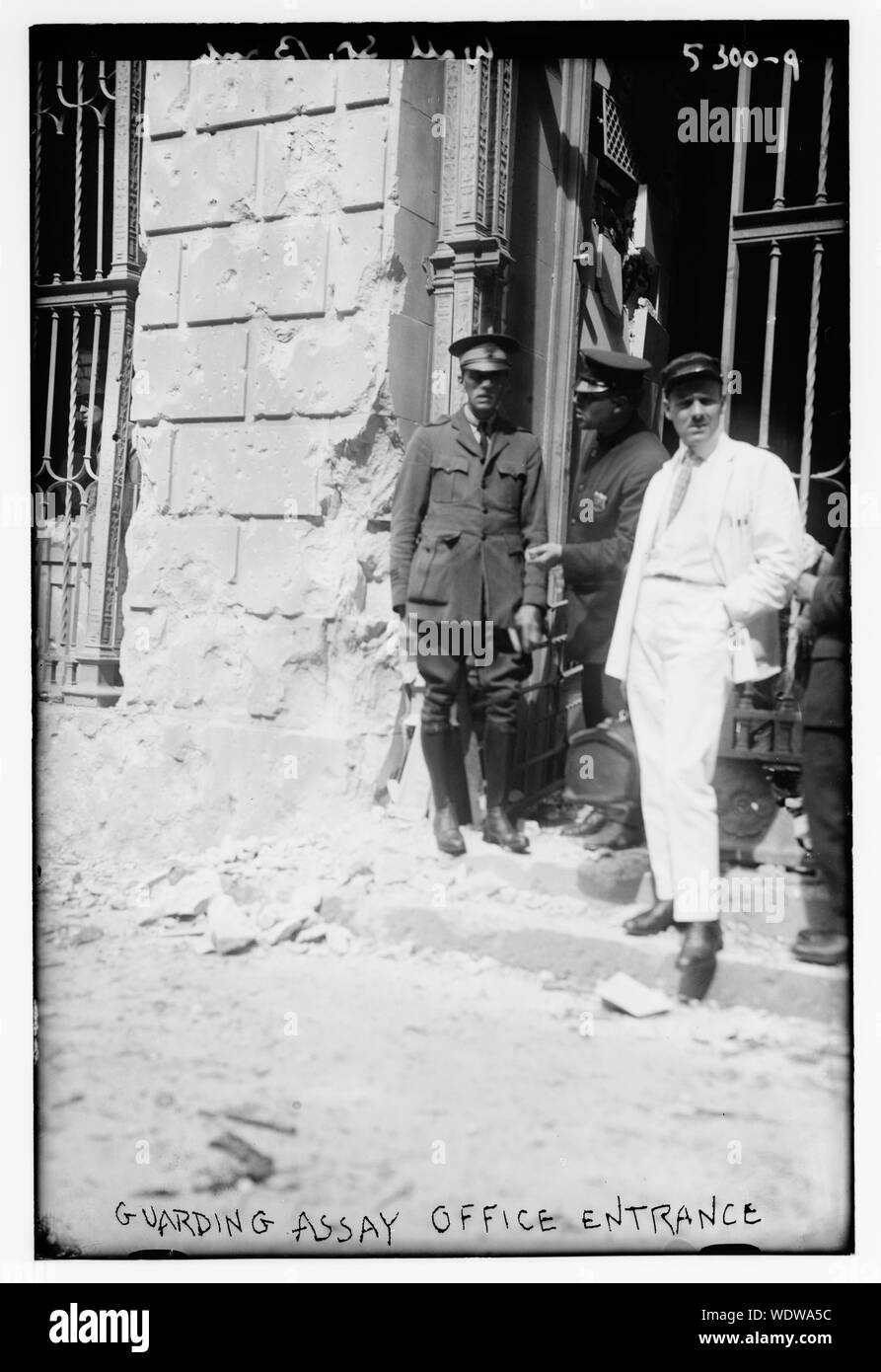 Guarding Assay Office entrance, Wall St. Abstract/medium: 1 negative : glass  5 x 7 in. or smaller. Stock Photo