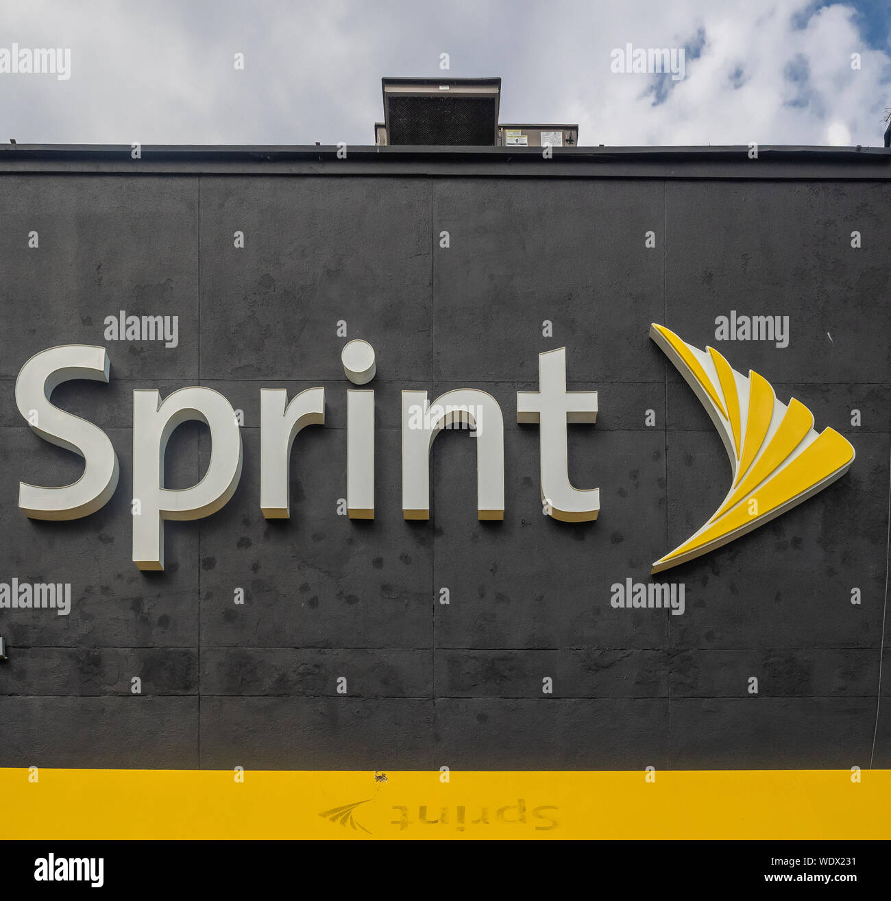 New York, NY - May 17, 2019: Exterior of Sprint store with logo, Brooklyn, NY. Sprint Corporation is the fourth-largest mobile network operator in the Stock Photo