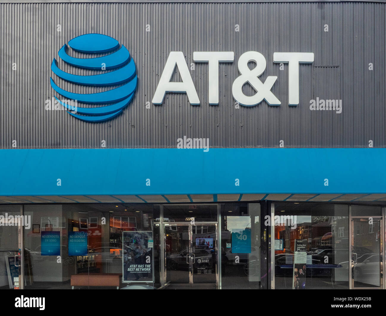 New York, NY - May 17, 2019: Exterior of AT&T store with logo, Brooklyn ...