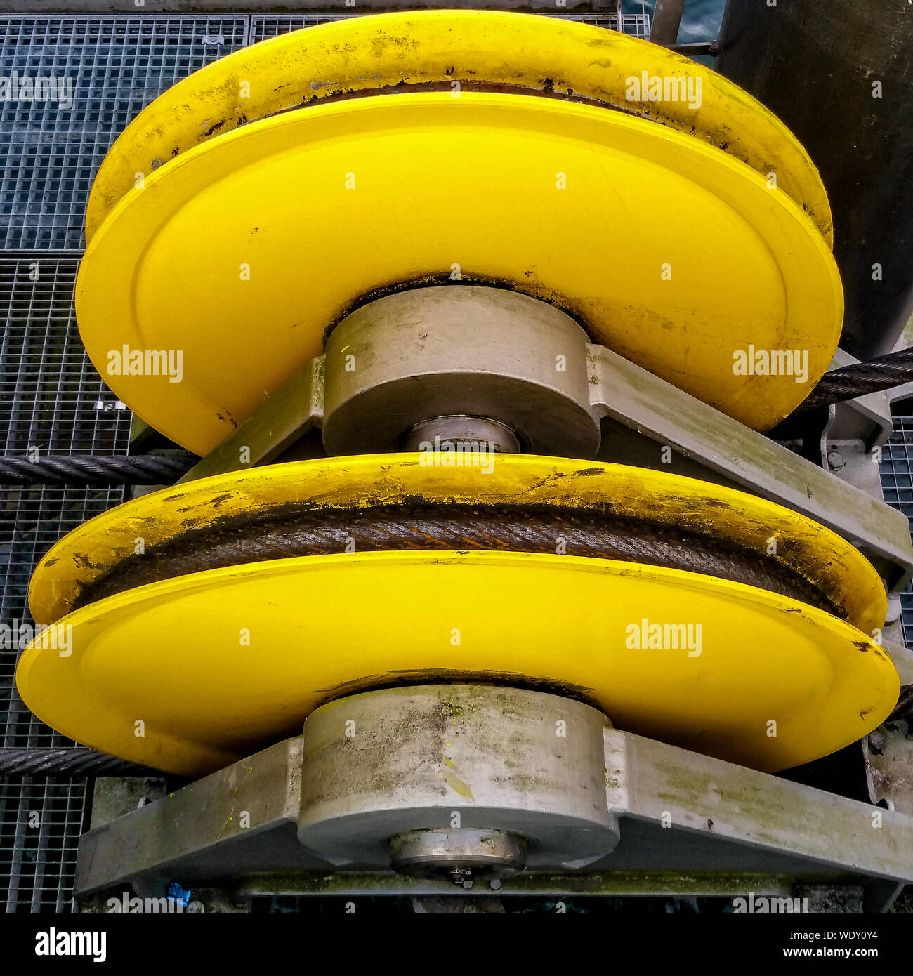 Close up pulleys hires stock photography and images Alamy