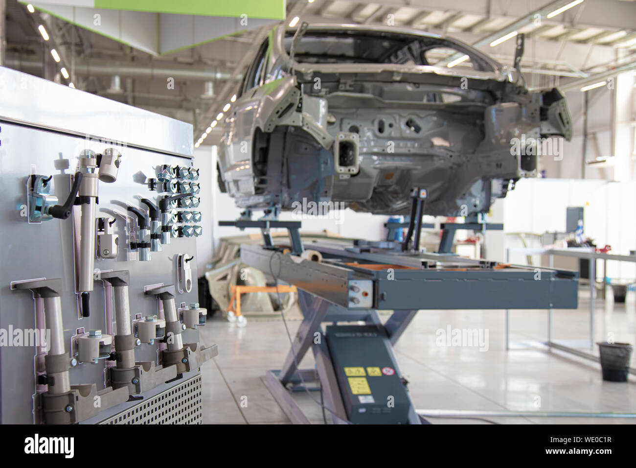 Car Plant Welding High Resolution Stock Photography and Images Alamy