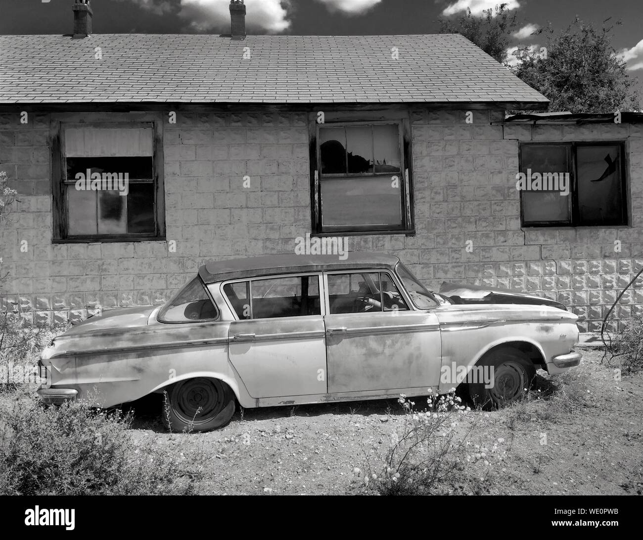 Car Parked Outside House High Resolution Stock Photography And Images Alamy