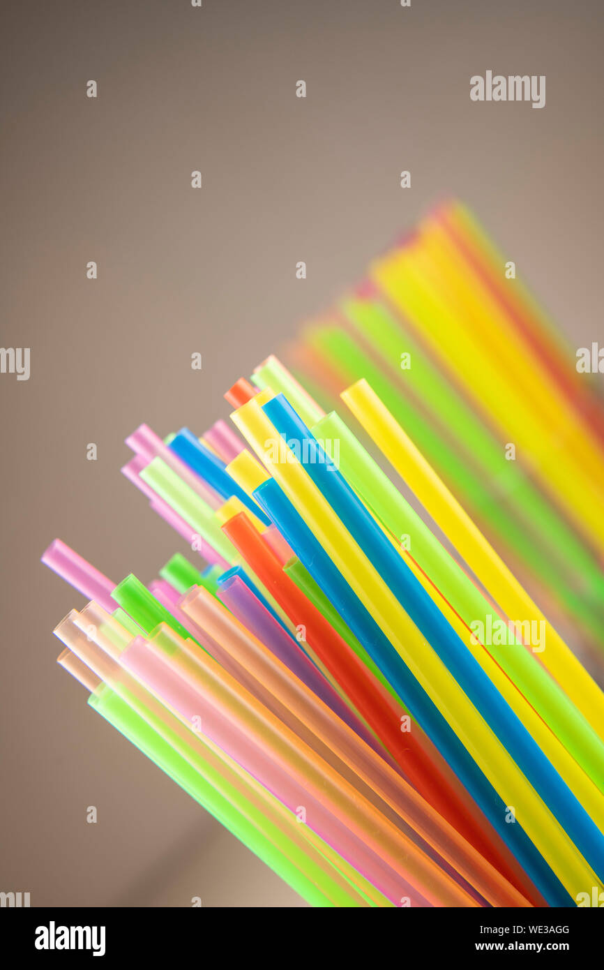 Straw, straws plastic drinking background colourful full screen many