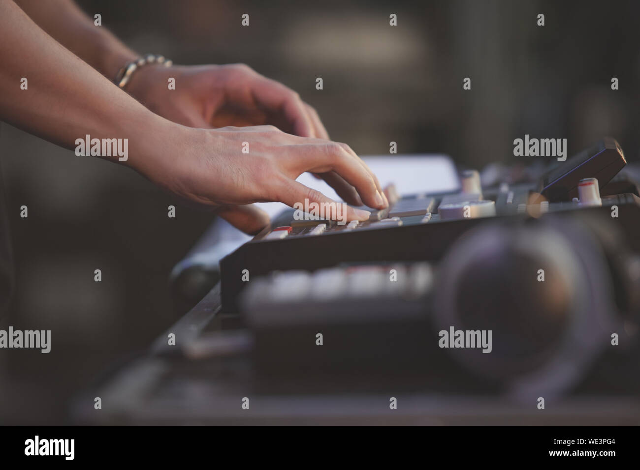 hop beat maker playing beats on rap music concert with drum machine.Professional musician popular tracks on stage with midi controll Stock Photo - Alamy