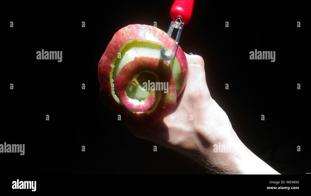 Apple peeling hi-res stock photography and images - Alamy
