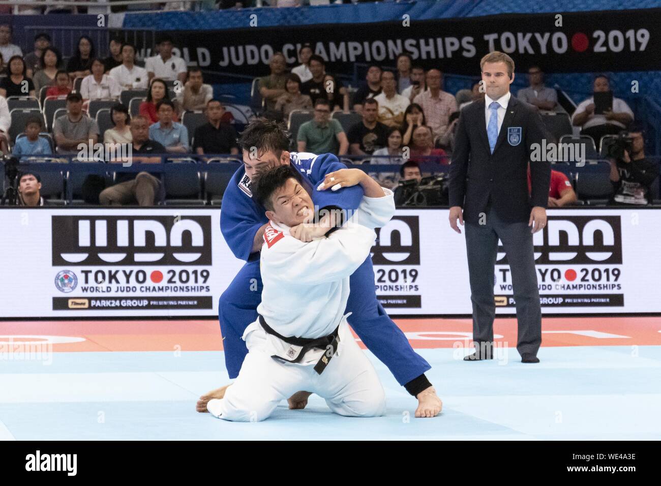Tokyo, Japan. 30th Aug, 2019. Guham Cho (KOR) fights against Aaron Wolf (JPN) during the Quarter-final match of men's -100kg category at World Judo Championships Tokyo 2019 in the Nippon Budokan. The World Judo Championships is held from August 25 to September 1st. Credit: Rodrigo Reyes Marin/ZUMA Wire/Alamy Live News Stock Photo