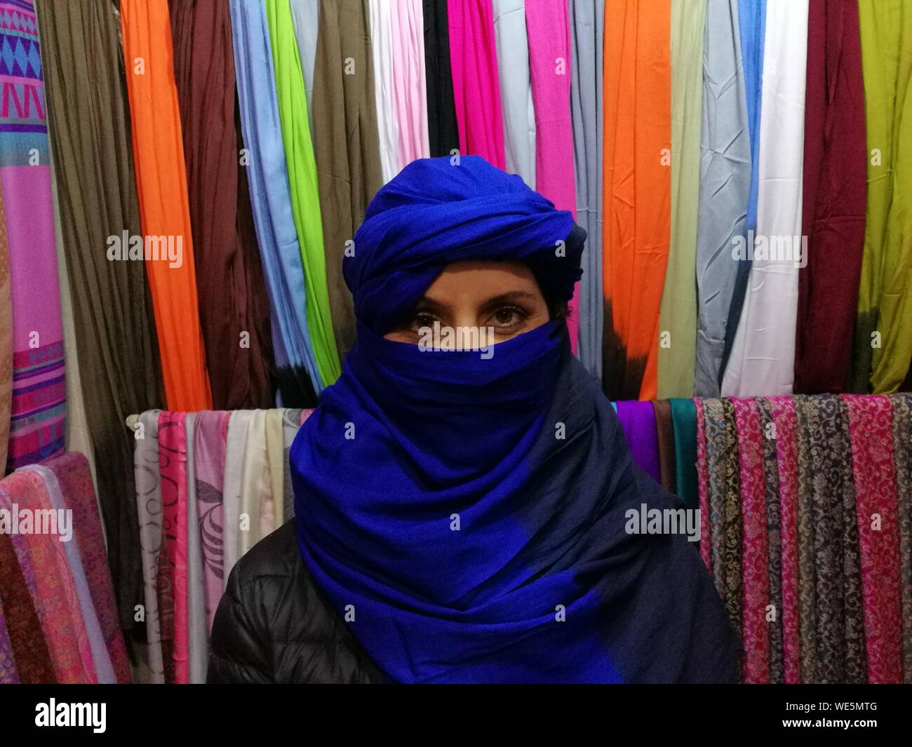 Multi colored headscarf hires stock photography and images Alamy