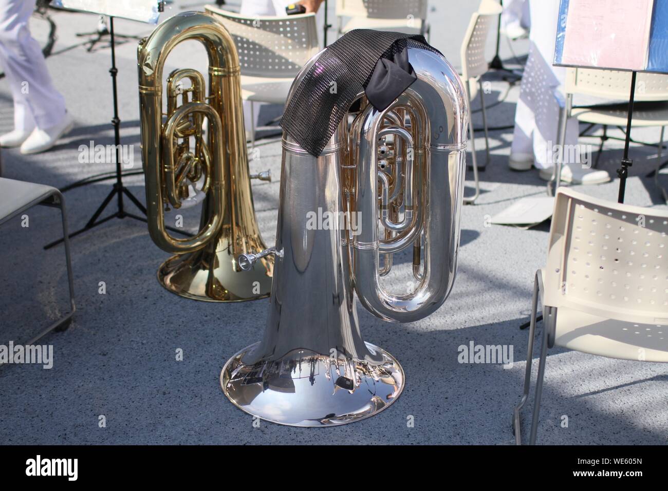 Musical Chairs High Resolution Stock Photography and Images Alamy