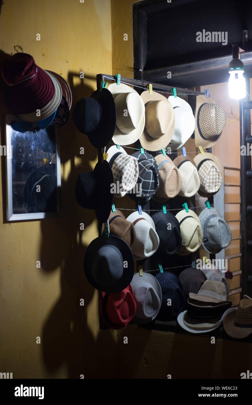 Lightbulb hats hi-res stock photography and images - Alamy