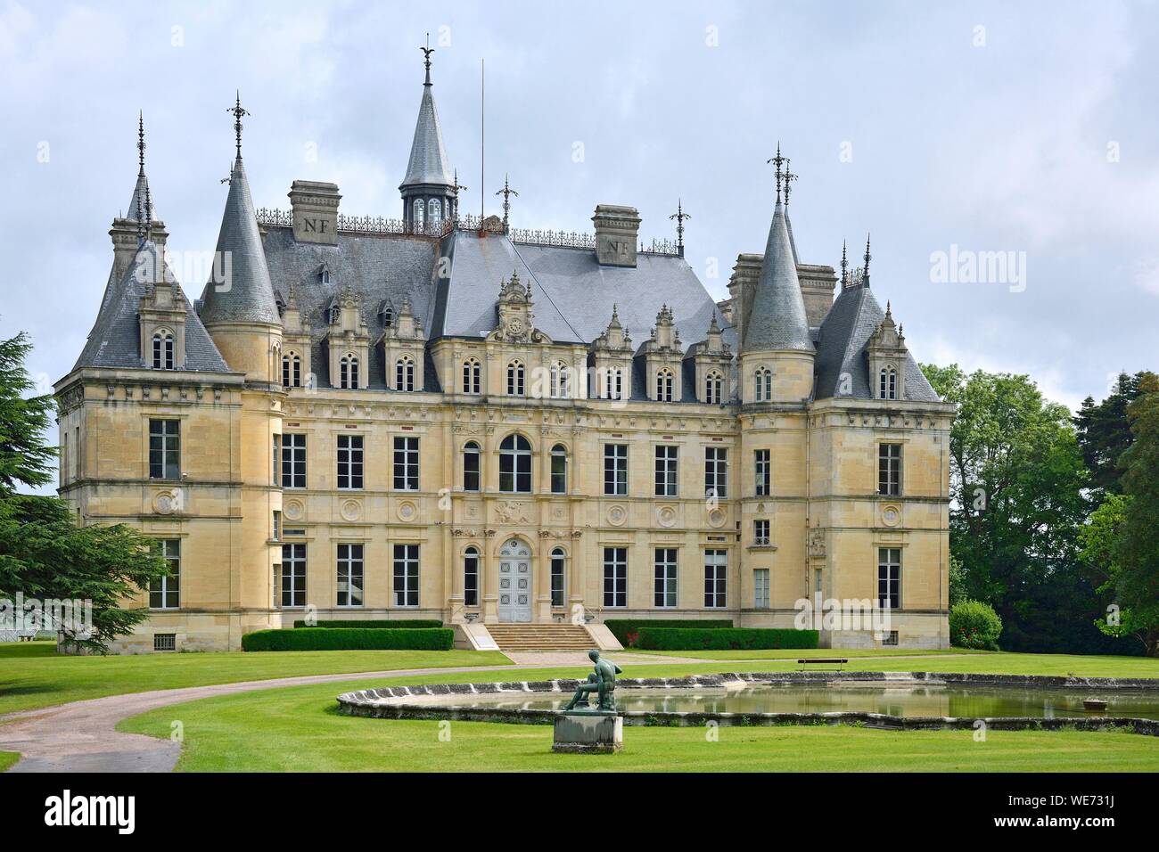 France, Marne, Boursault, the wine producing castle commissioned by Veuve Clicquot Stock Photo