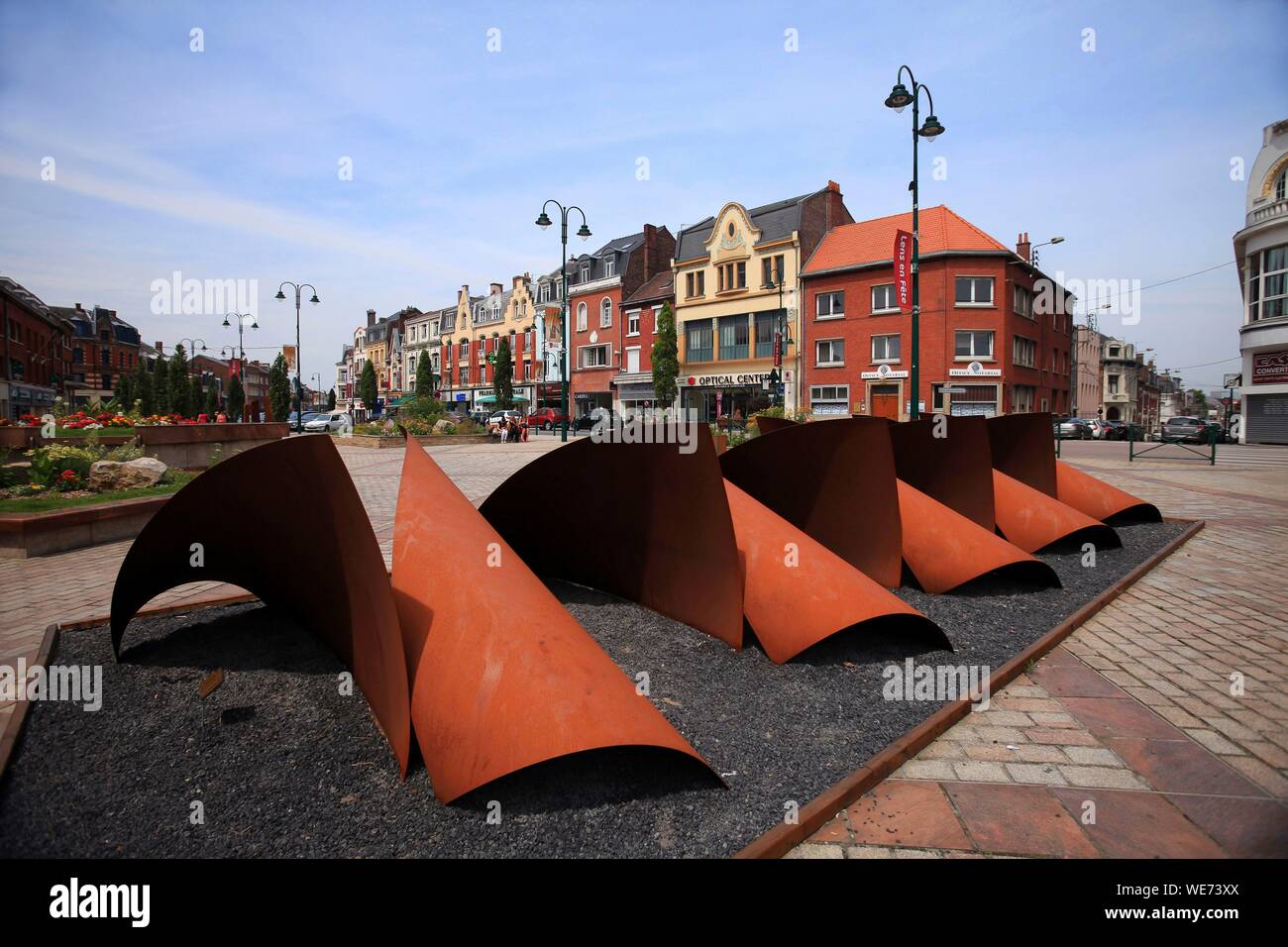 Lens city architecture hi-res stock photography and images - Alamy