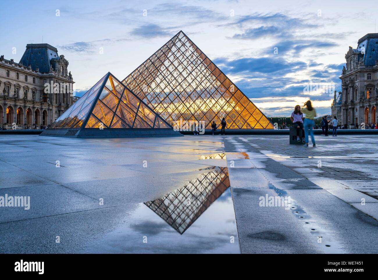 France, Paris, area listed as World Heritage by UNESCO, Louvre Museum, the Louvre Pyramid by the architect Ieoh Ming Pei Stock Photo