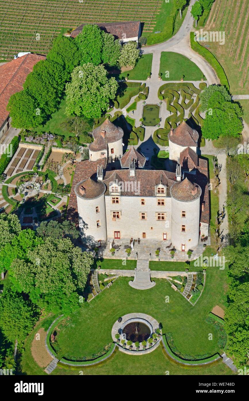 France, Lot, Caillac, Lagrezette castle where a wine of Cahors is produced and its dovecote (aerial view) Stock Photo