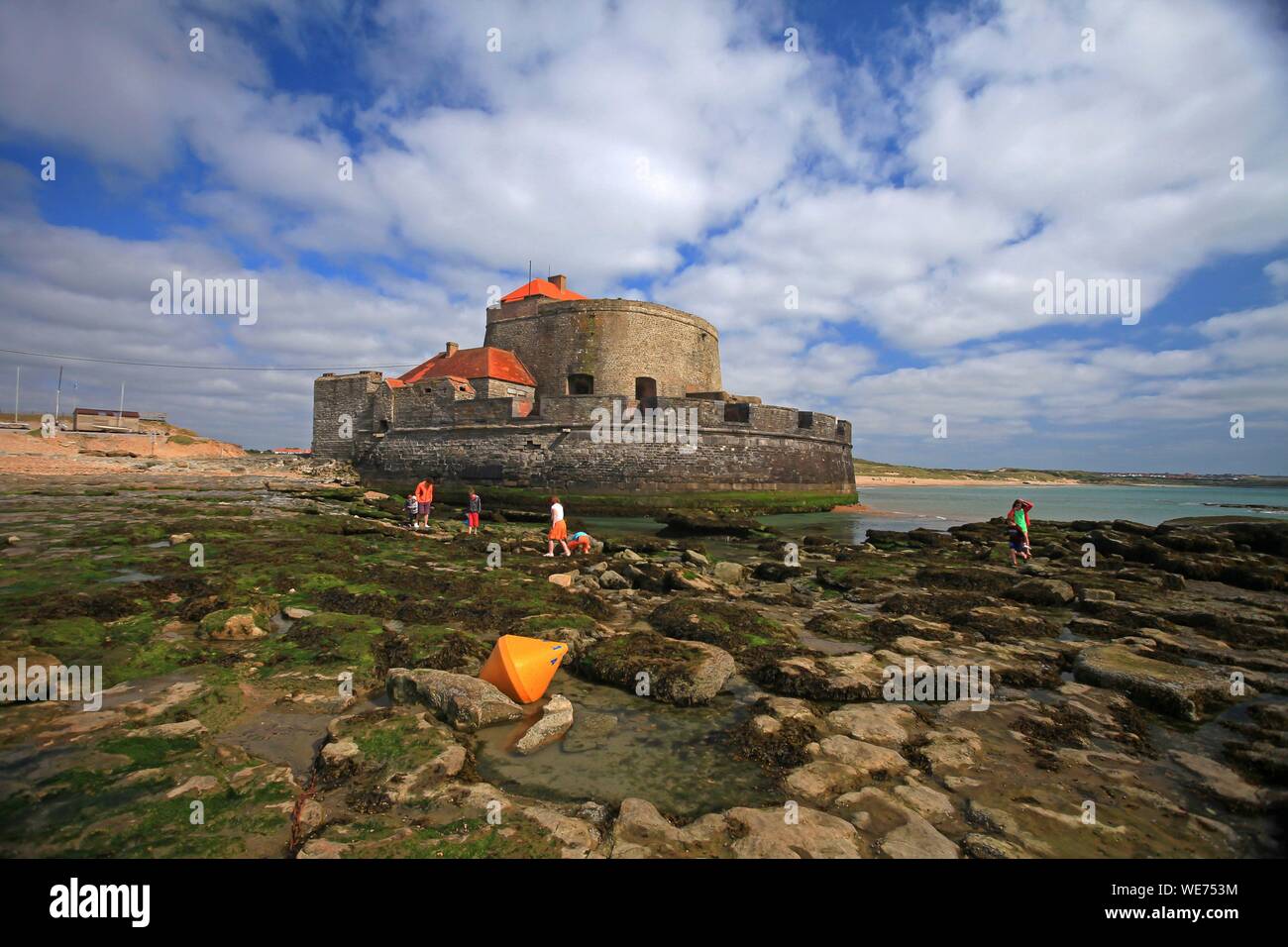 France, Pas de Calais, Ambleteuse, Fort Mahon, built under Louis XIV, is a historical monument Stock Photo