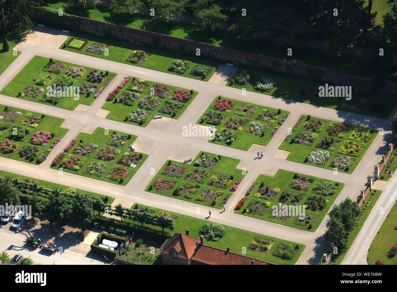 18th century landscape garden hi-res stock photography and images - Alamy