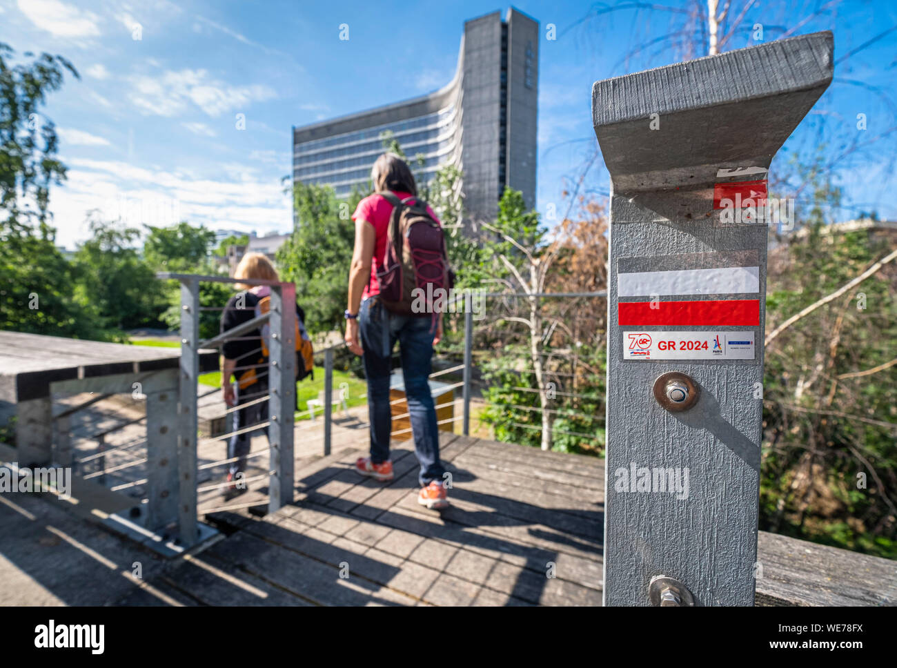 Page 9 Marly France High Resolution Stock Photography And Images Alamy