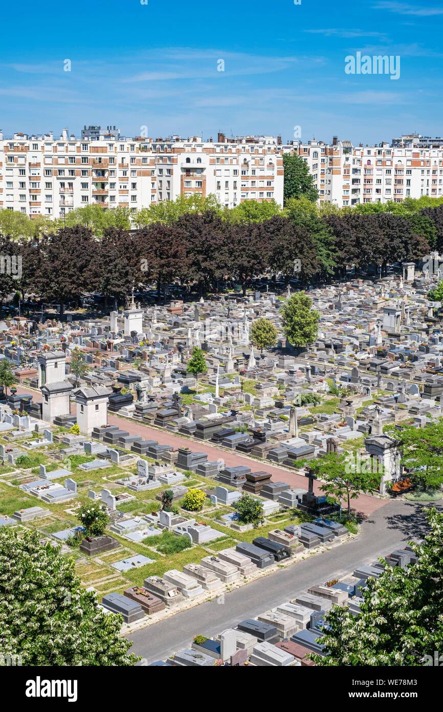 Montrouge Cemetery Hi res Stock Photography And Images Alamy