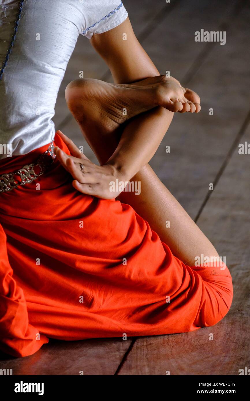 Cambodia, Phnom Penh, classic khmer dance, on the immaterial heritage list of UNESCO, NGO school Apsara Art Association, dancers Stock Photo