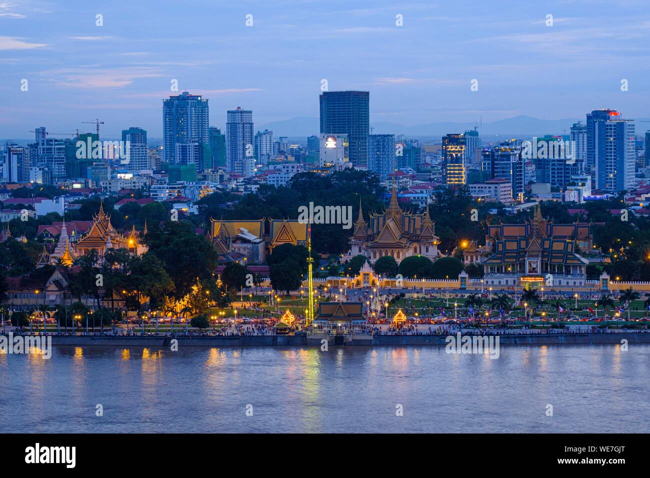 Cambodia, Phnom Penh, Sisowath riverline, Bassac river and walk about in front of Royal Palace Stock Photo