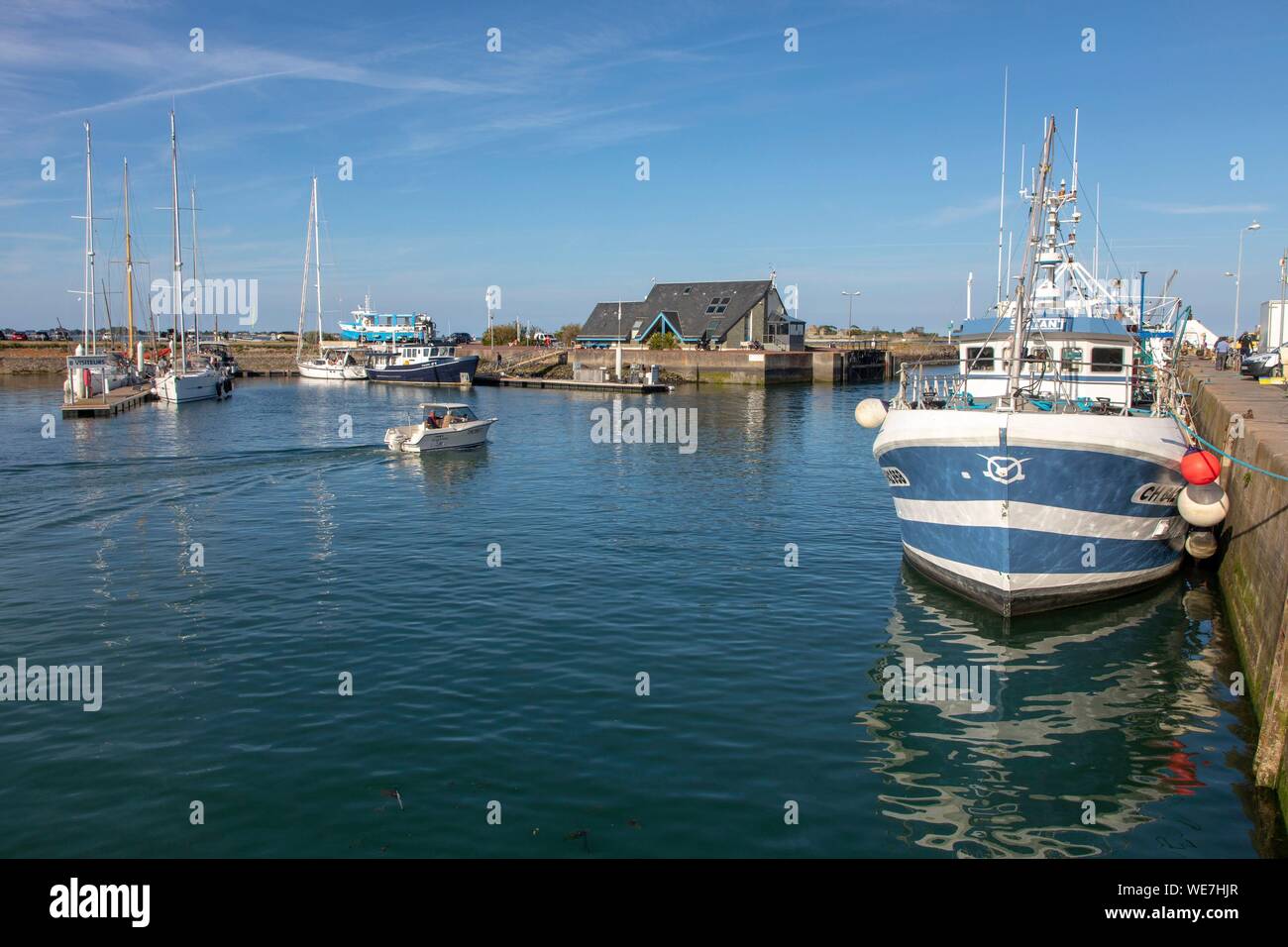 France, Manche, Saint Vaast la Hougue, the port Stock Photo - Alamy