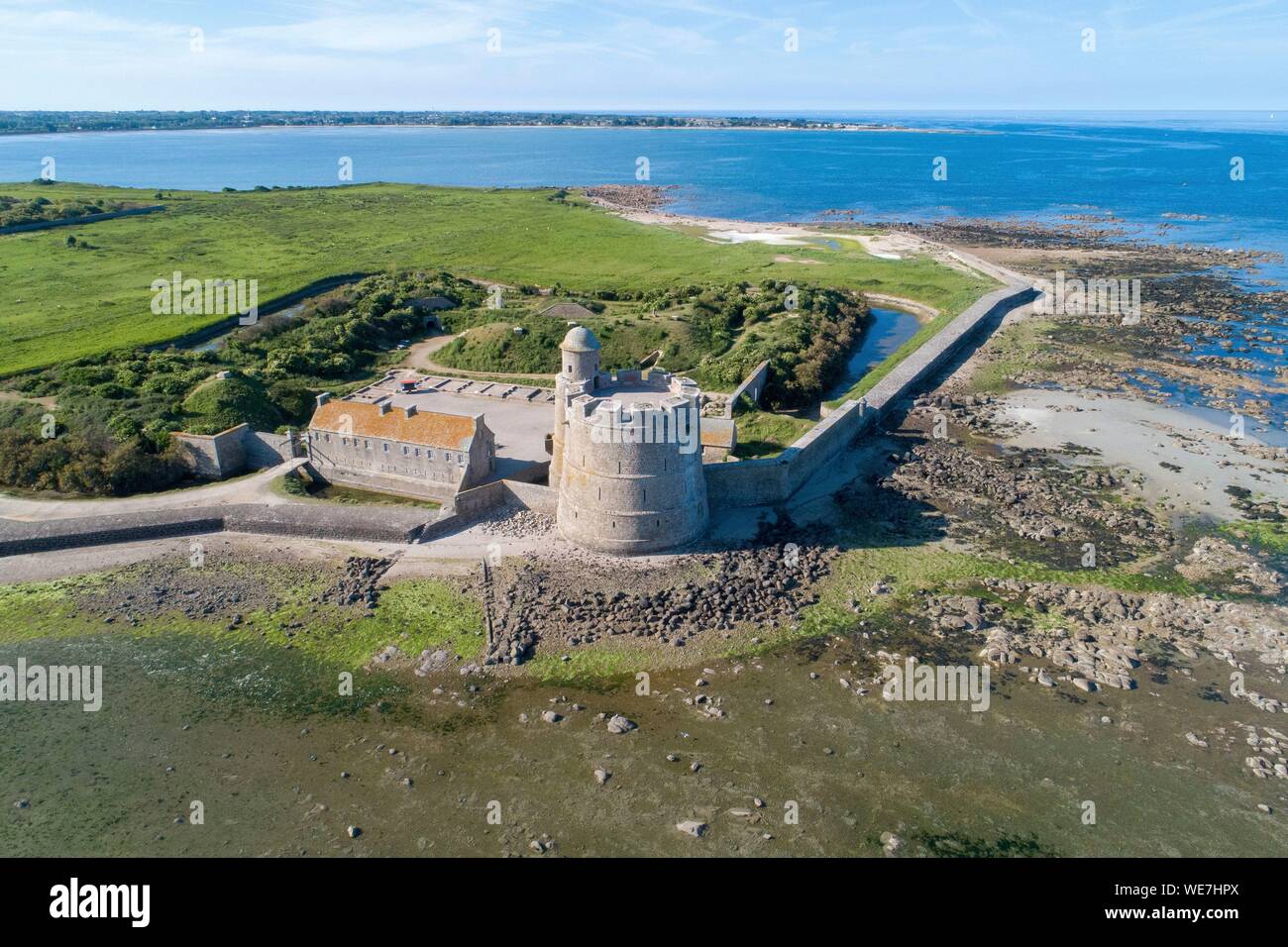 France, Manche, Saint Vaast la Hougue, la Hougue, his fort Vauban listed as World Heritage by UNESCO (aerial view) Stock Photo
