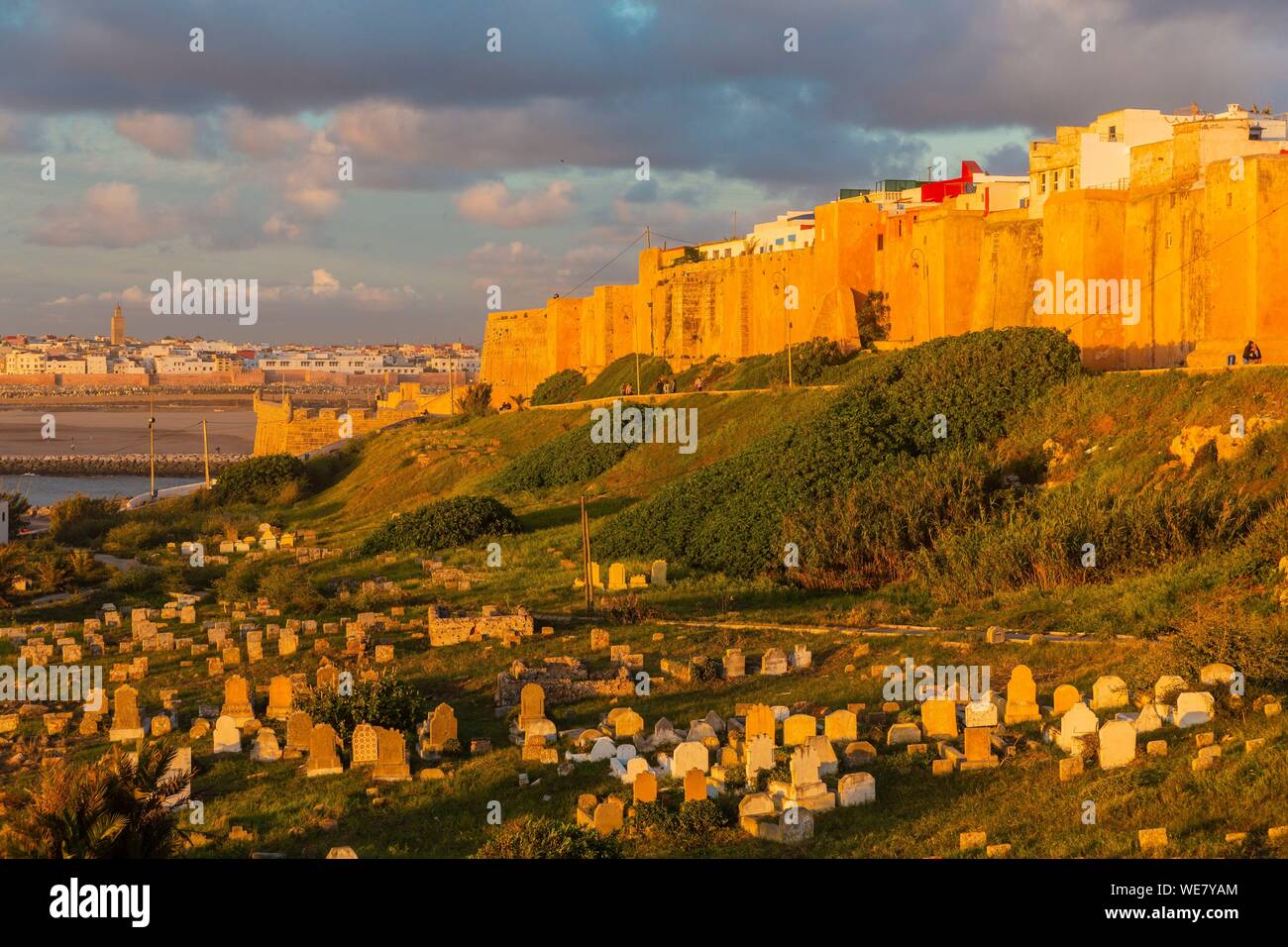 Morocco, Rabat, listed as World Heritage by UNESCO, the ramparts of the Udayas kasbah (kasbah des Oudaïas) with a view of Sale Stock Photo