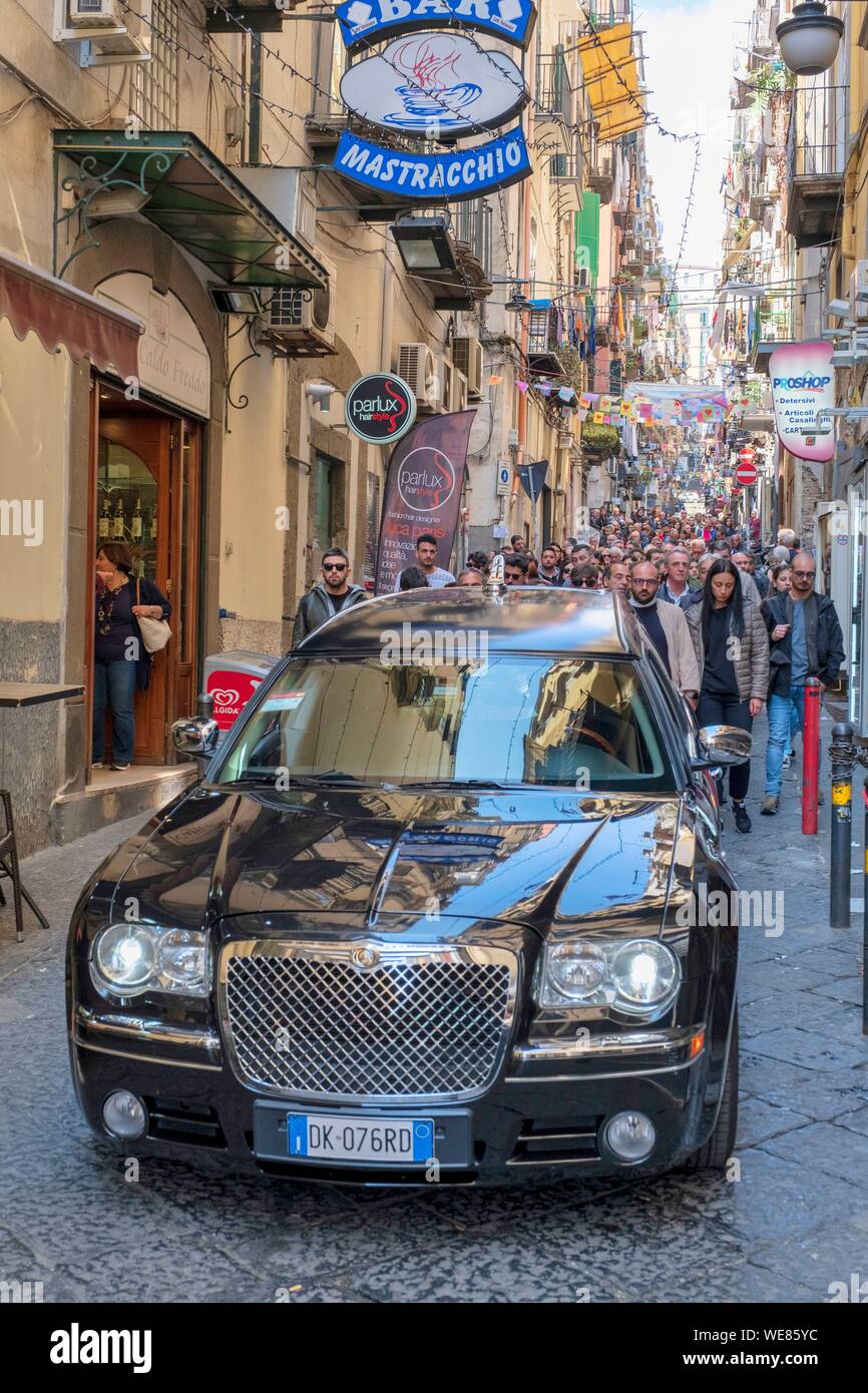 Italy, Campania, Naples, historical centre listed as World Heritage by UNESCO, Via Sergente Maggiore, funeral procession Stock Photo