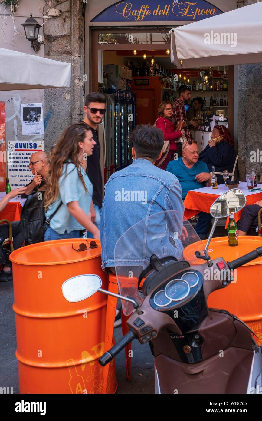 Italy, Campania, Naples, historical centre listed as World Heritage by UNESCO, Piazza Vincenzo Bellini Stock Photo