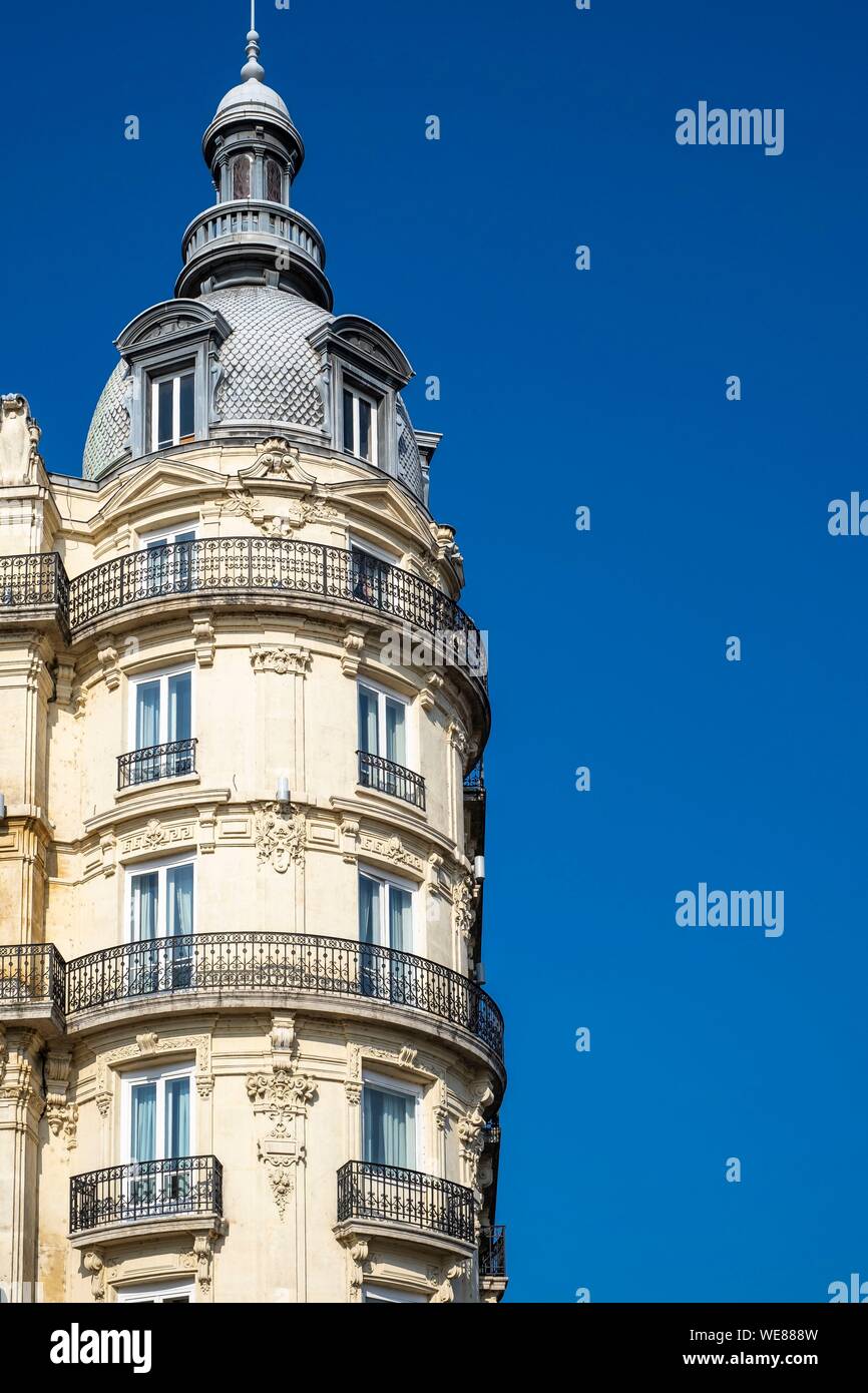 Lyon royal hotel hi-res stock photography and images - Alamy