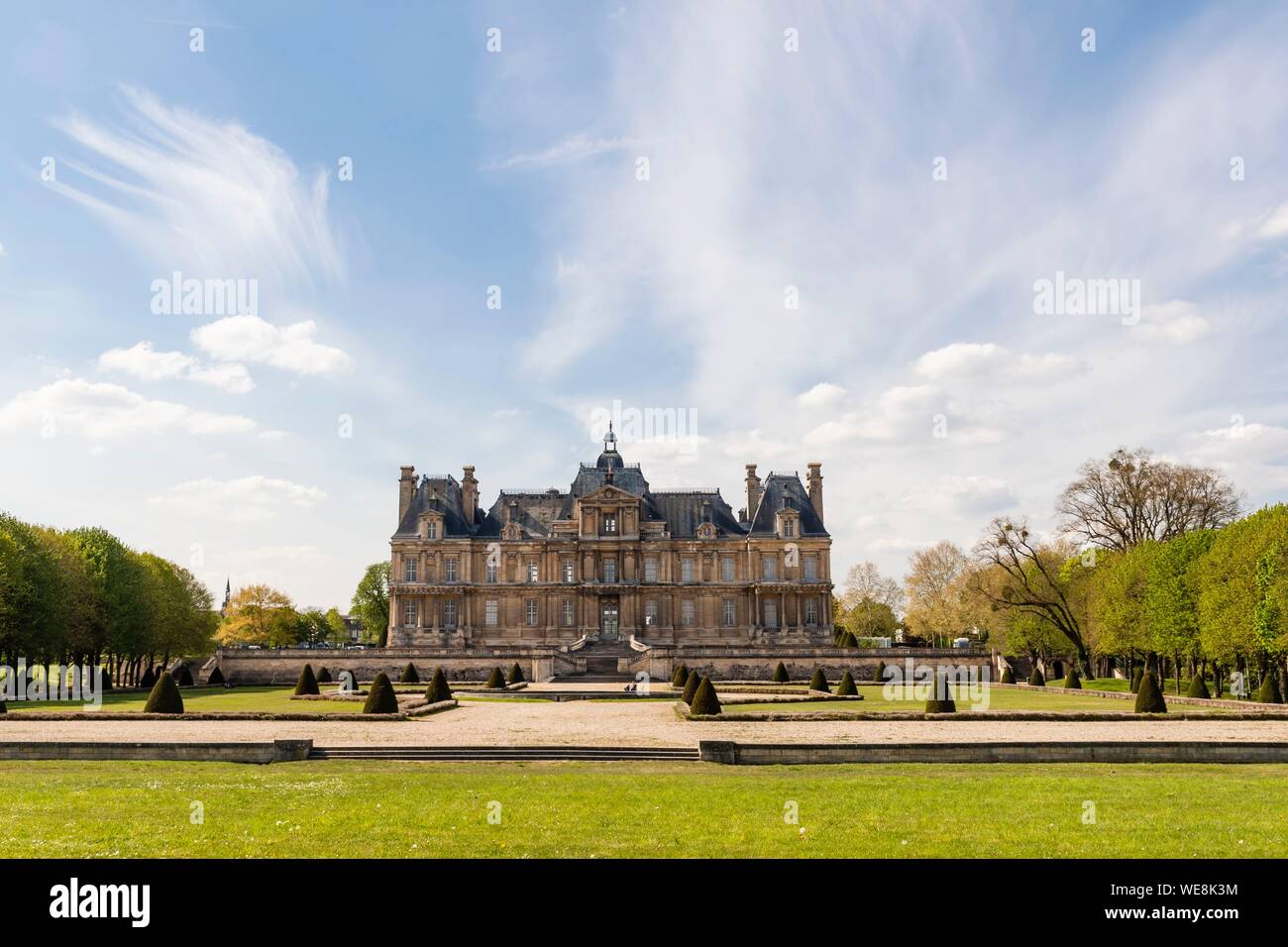 France, Yvelines (78), Maisons-Laffitte, Castle built by Mansart in the 17th century Stock Photo