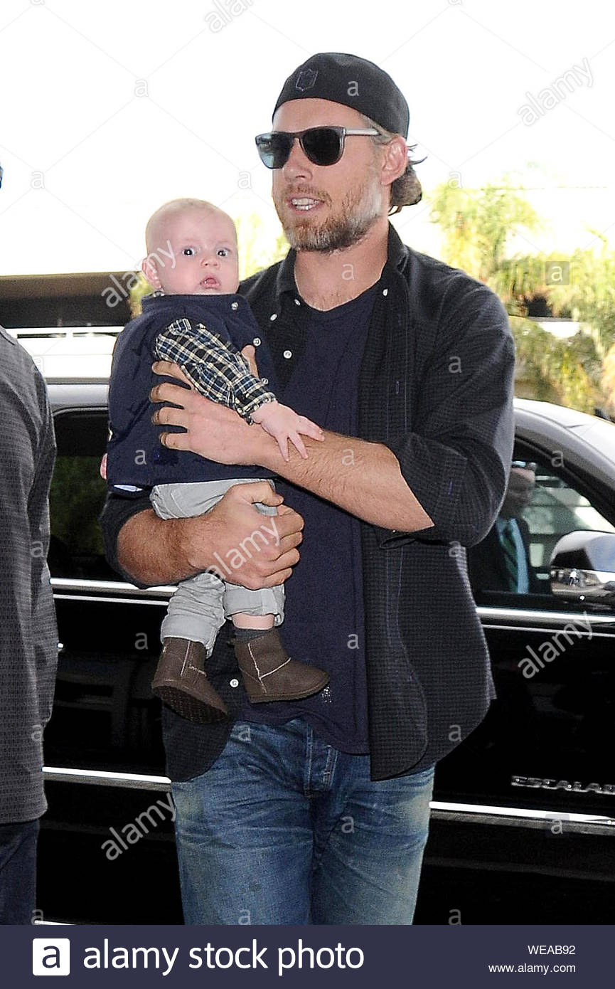 baby boy in uggs