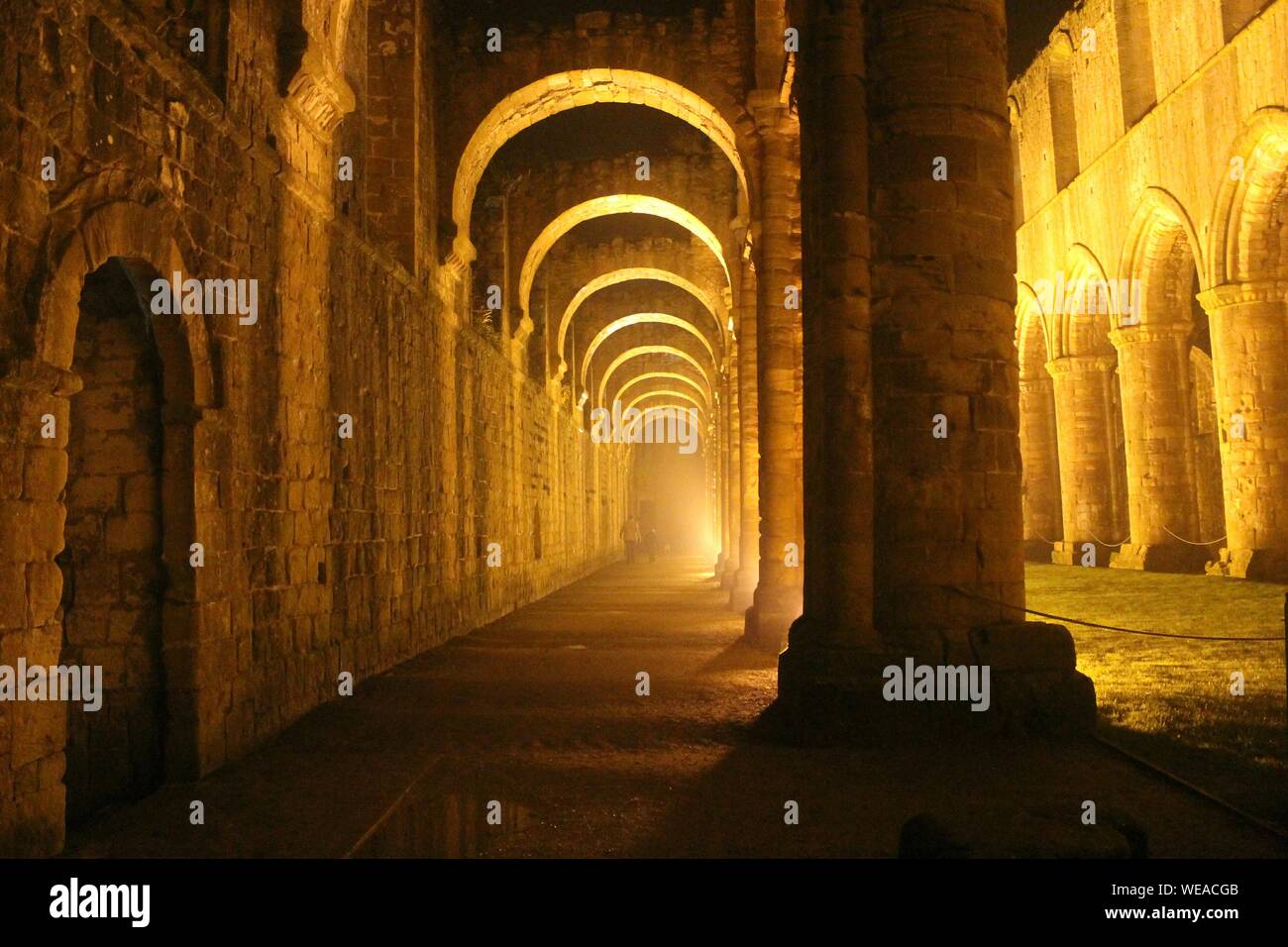 Fountains Abbey High Resolution Stock Photography and Images Alamy