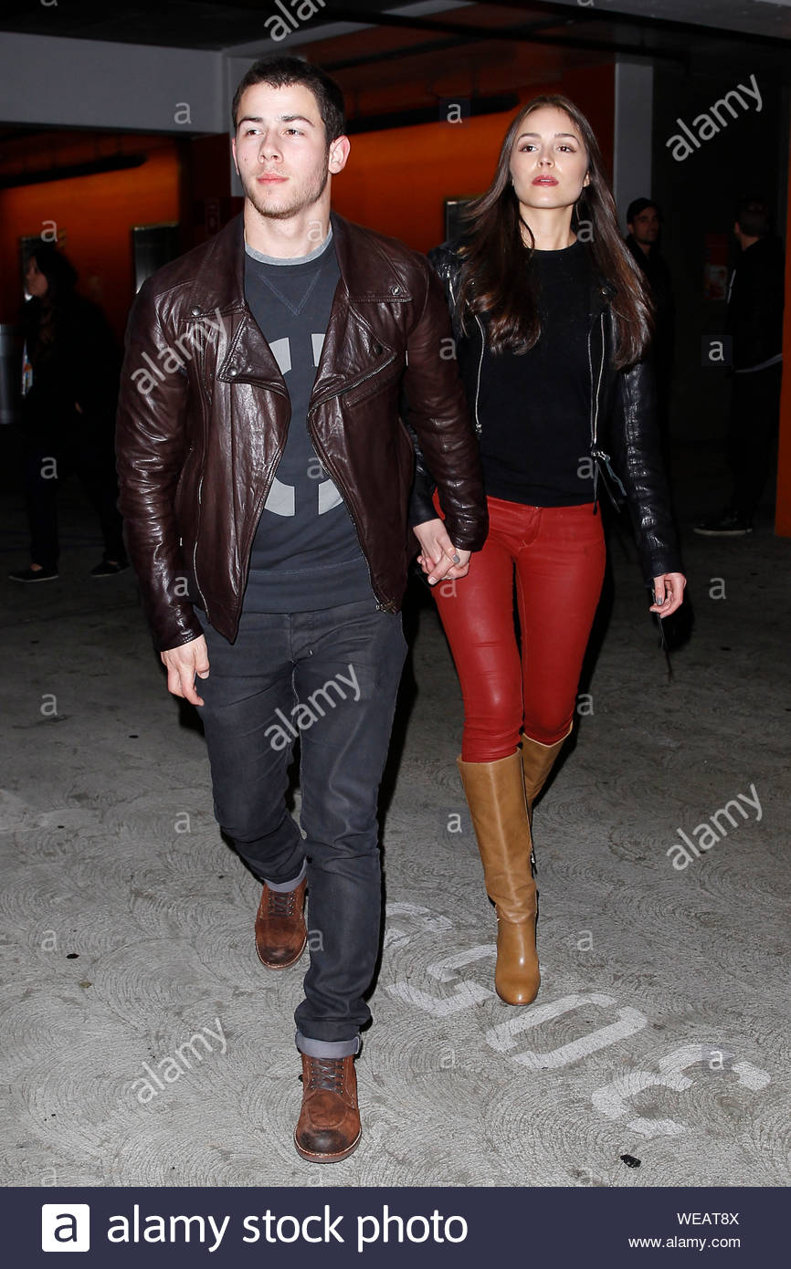 Nick dating miss univers