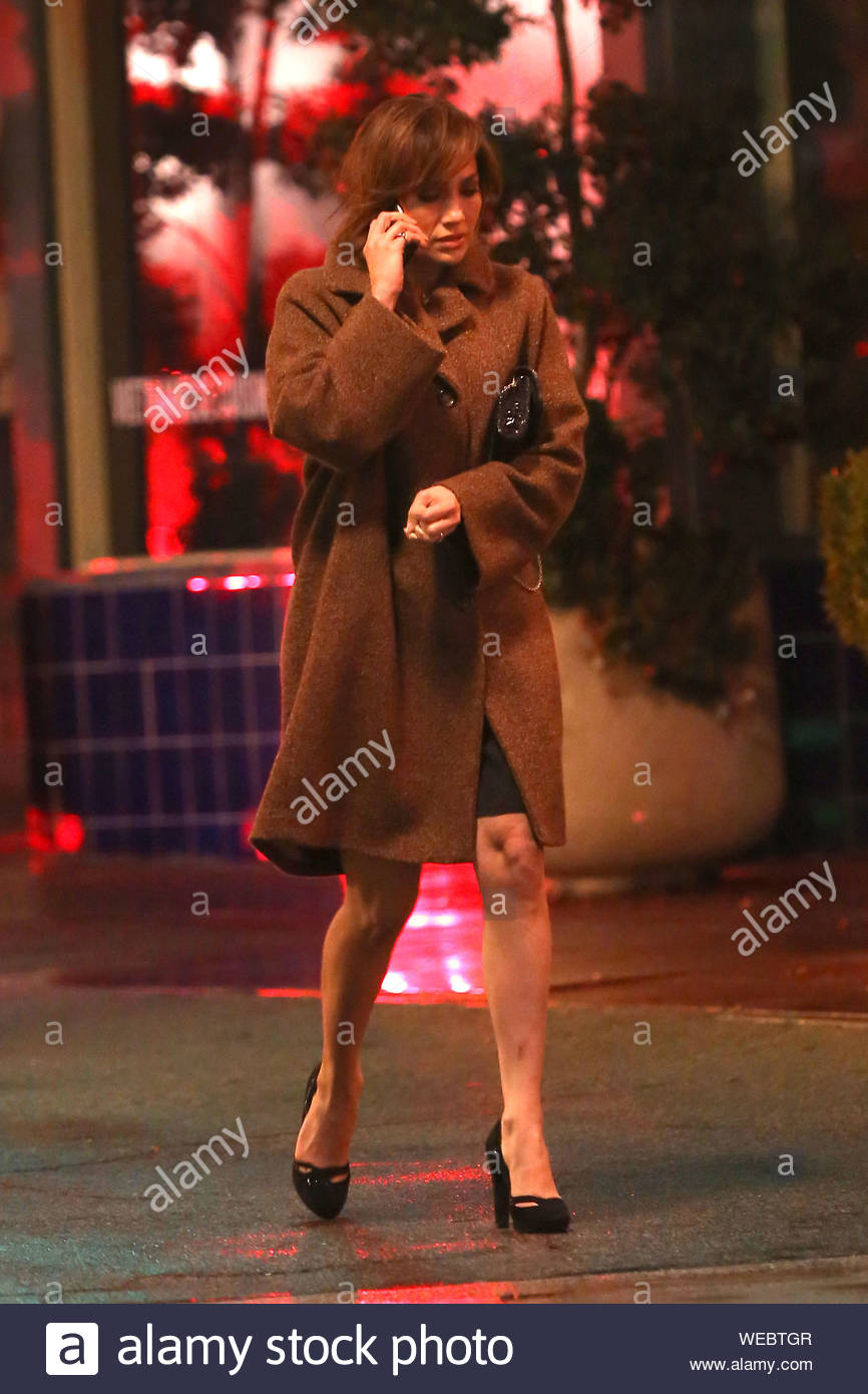 Los Angeles Ca Jennifer Lopez Continues Filming Scenes For Her