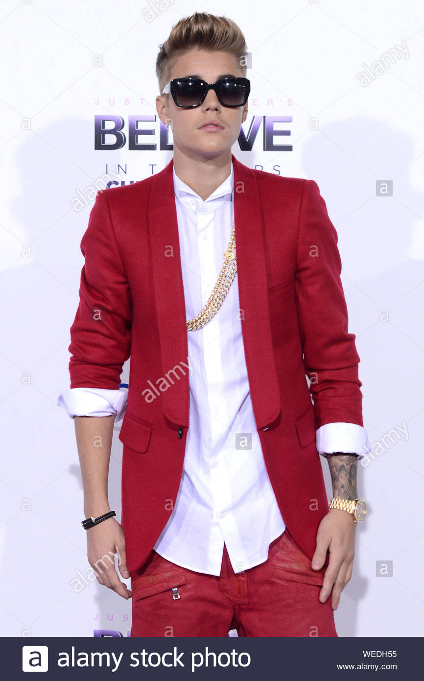 Justin Bieber De Traje 2025