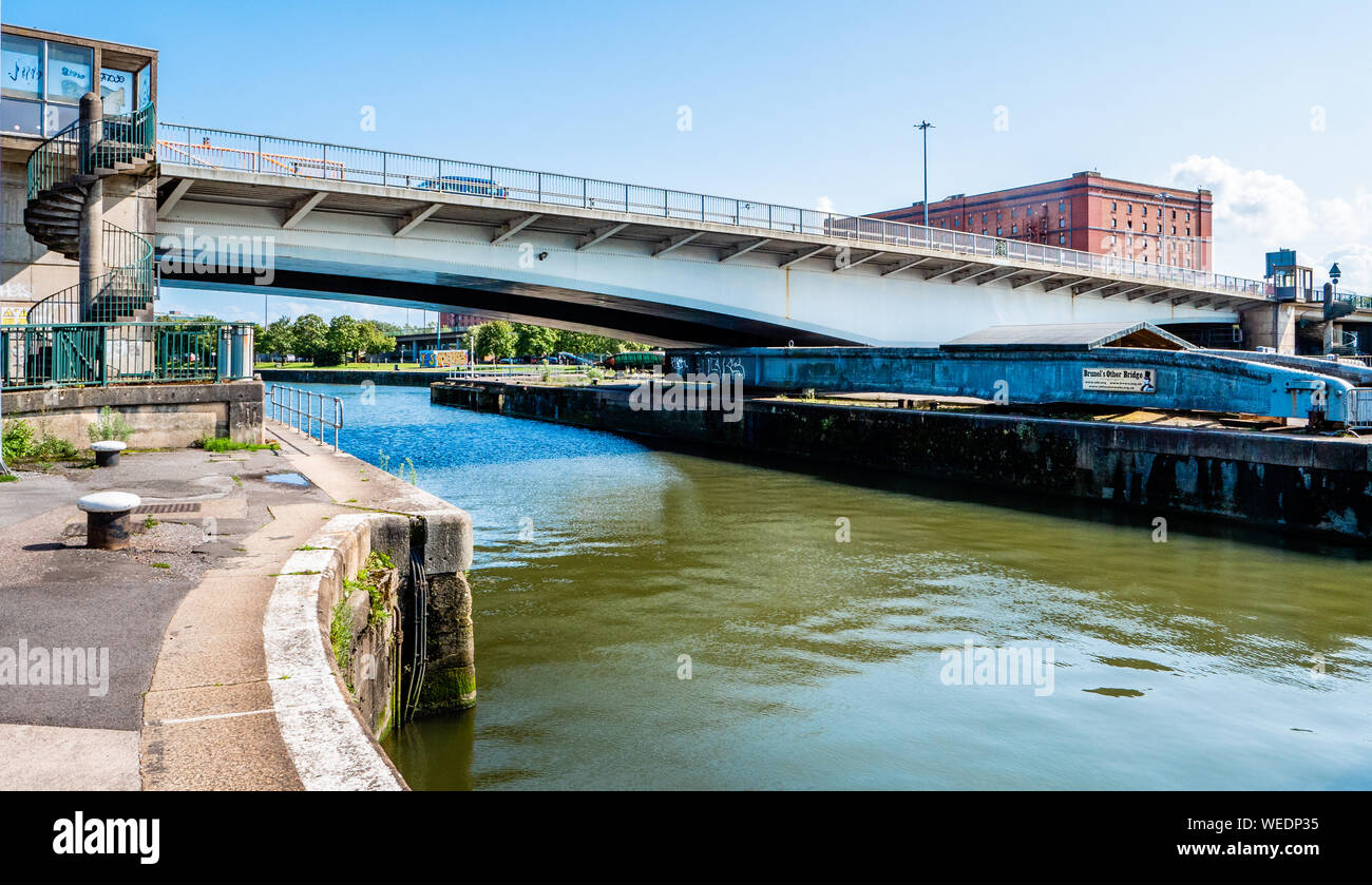 The Plimsoll Swing Bridge spanning Brunel lock at the entrance to