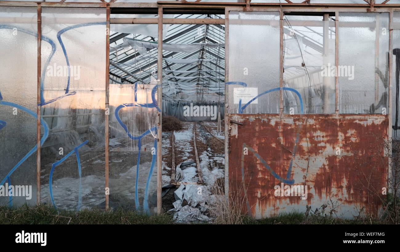 Greenhouse glass broken hires stock photography and images Alamy