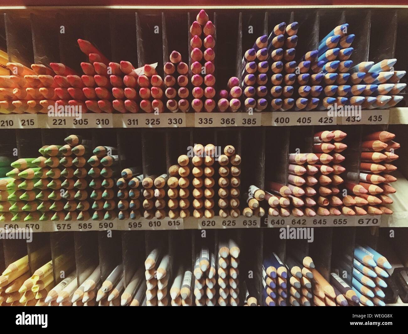 Display rack hi-res stock photography and images - Alamy