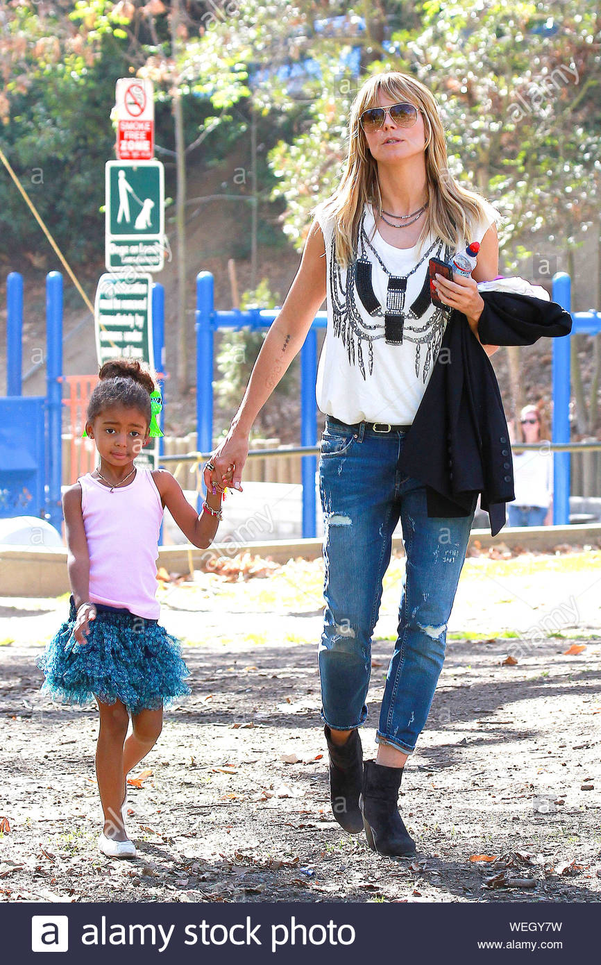 Brentwood Ca Heidi Klum And Lou Get In Some Quality Mother