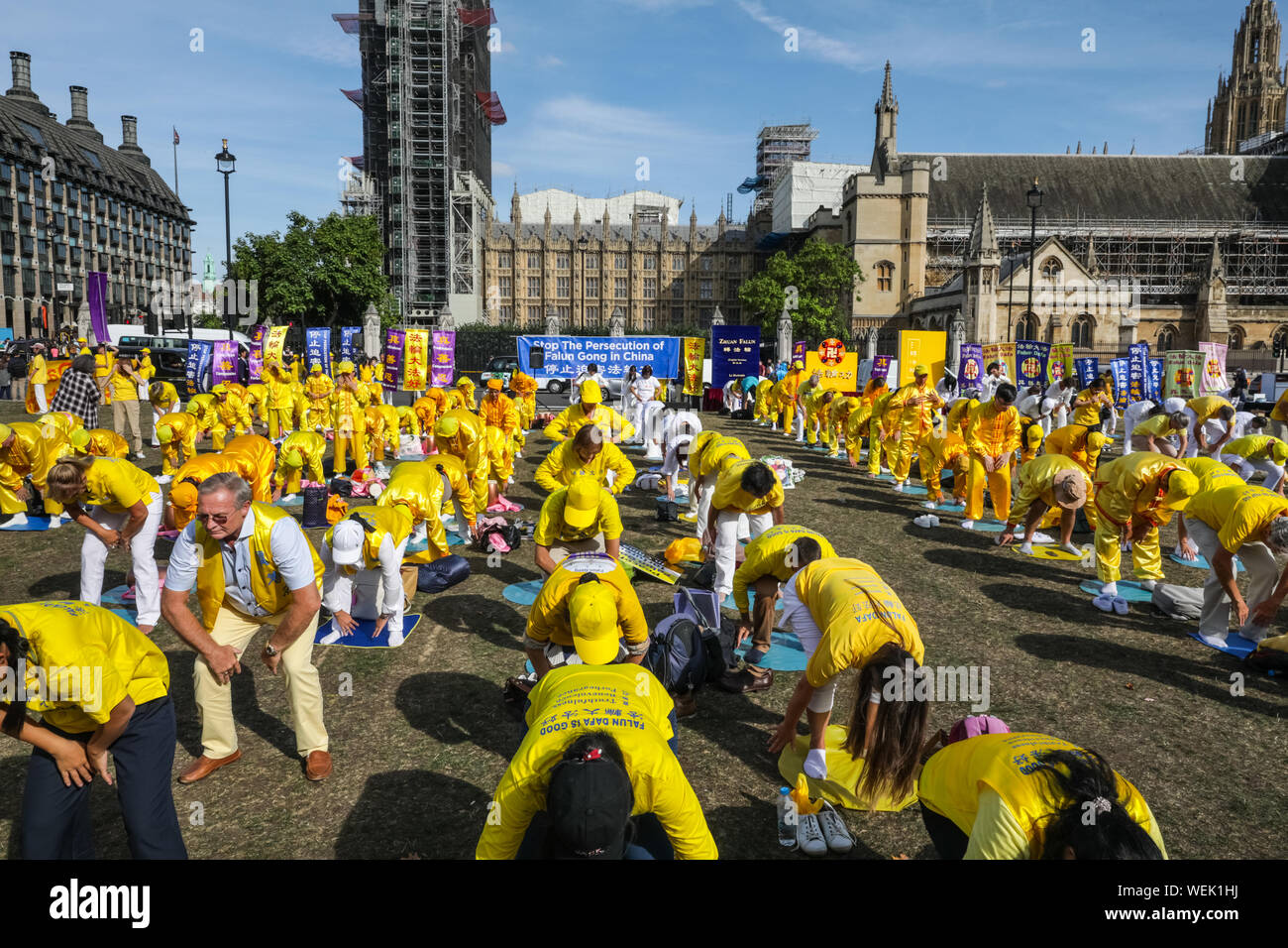 London, UK. 30th Aug 2019. Practitioners of the Chinese Falun Gong (also  known as Falun Dafa)