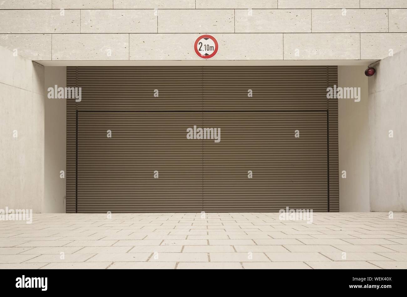 Rolling Door Stock Photos Rolling Door Stock Images Alamy