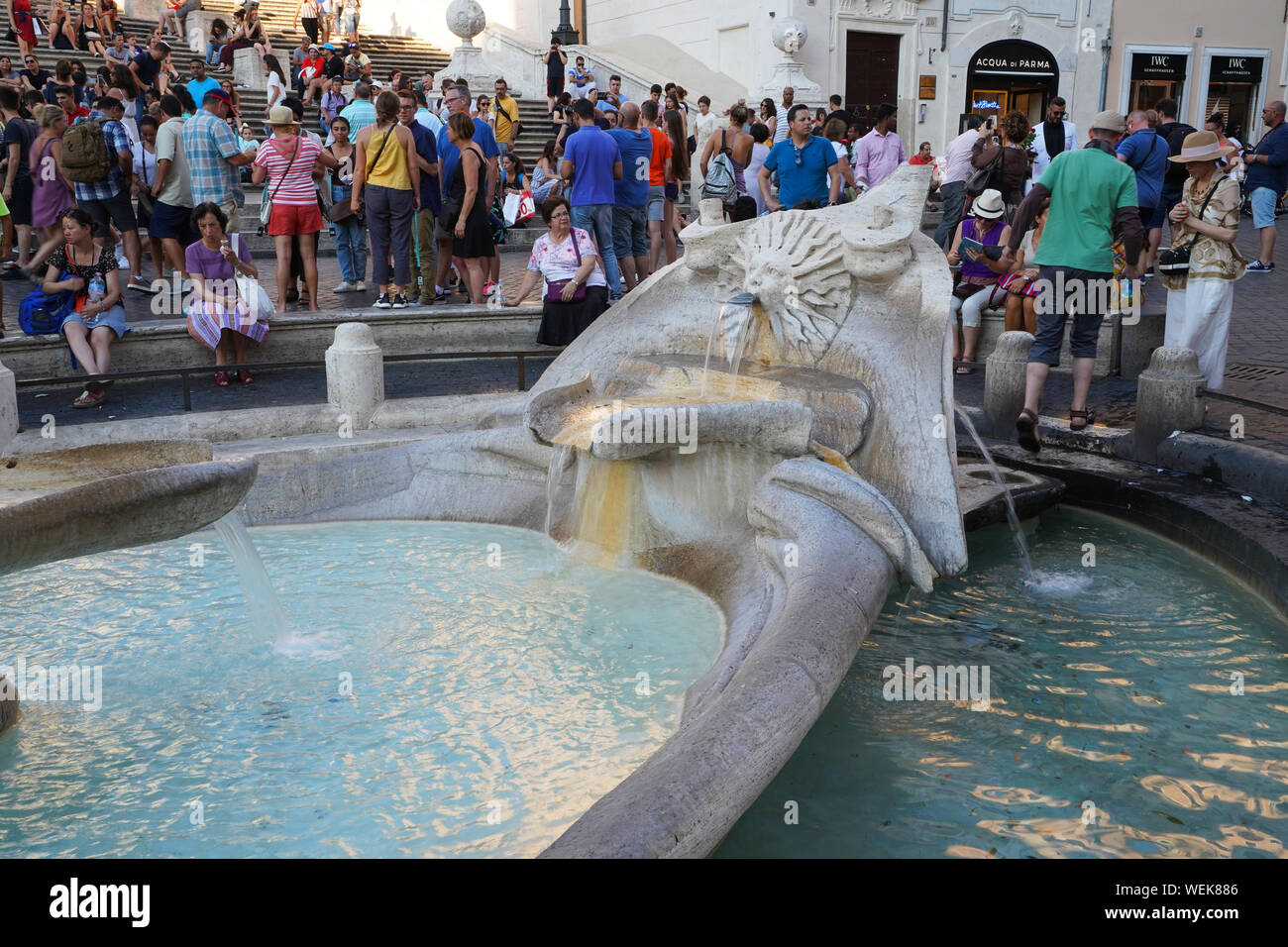 Fontana La Barcaccia Fountain, Spanish Steps, Trinità dei Monti, Rome, Latium, Italy, Europe Stock Photo