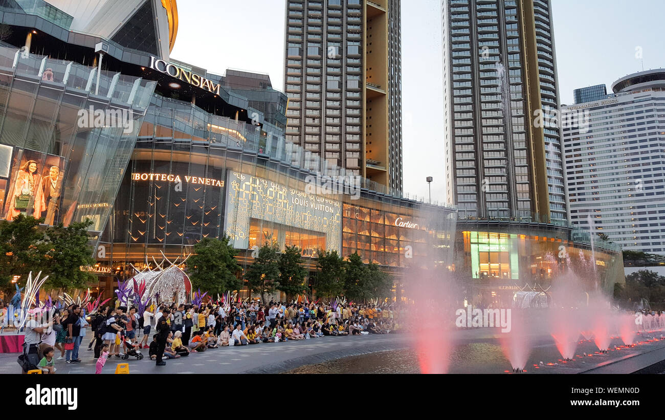 Thailand's largest riverside mall ICONSIAM opens this November