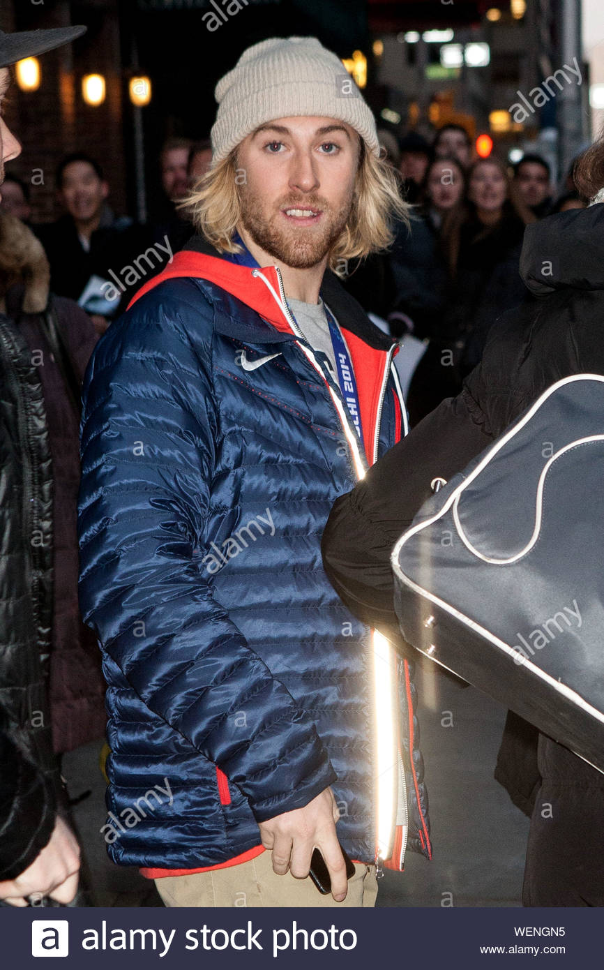 New York Ny Olympic Gold Medal Winner Sage Kotsenburg Visits