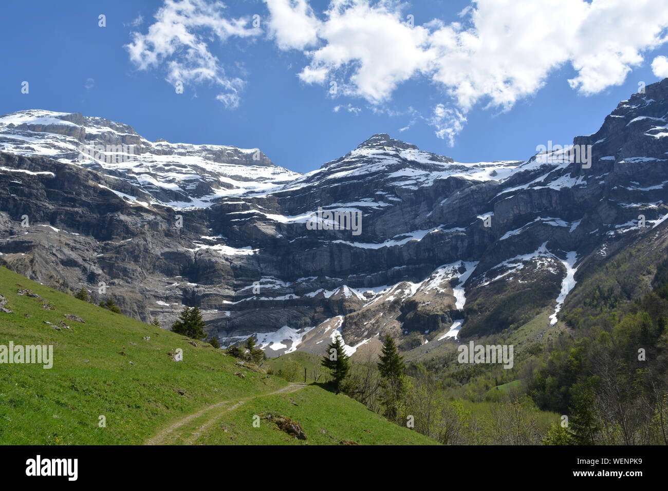 Mountain Village In Switzerland Summer Hi res Stock Photography And 