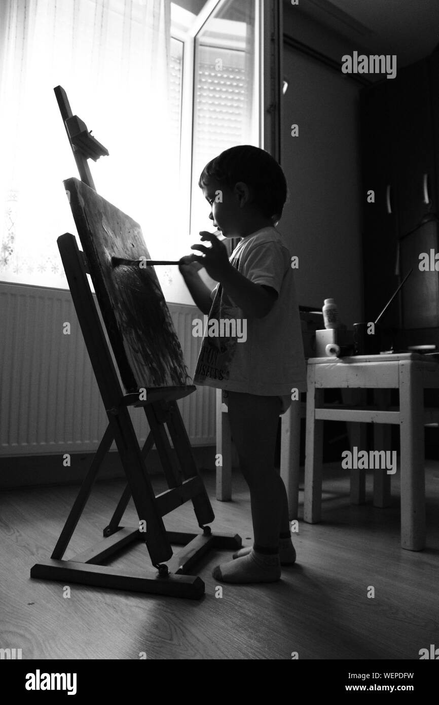 Painting the picture Black and White Stock Photos & Images - Alamy
