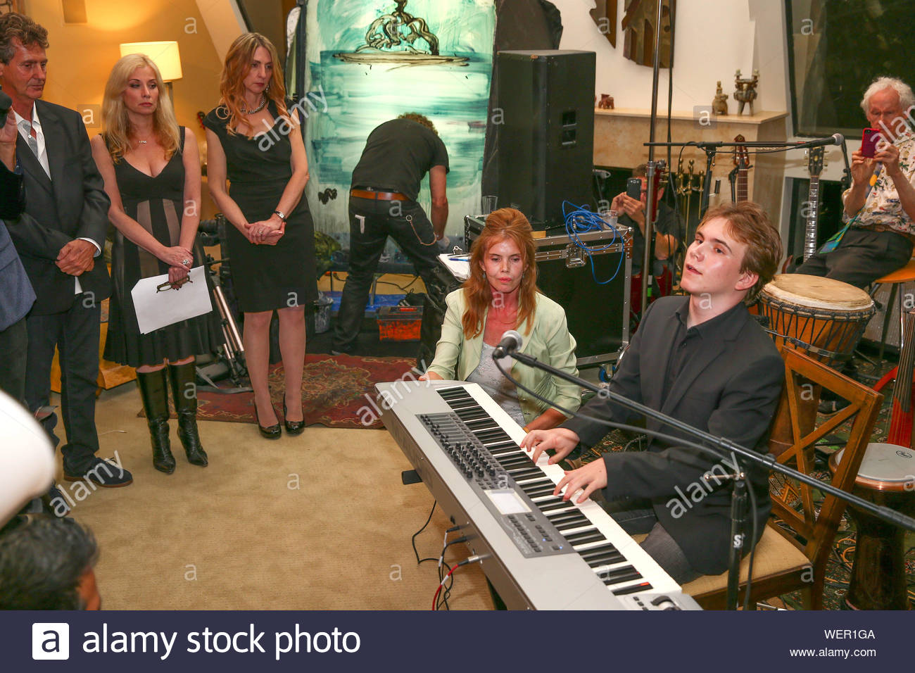 Los Angeles Ca Doors Legend Robby Krieger Hosted A Los Angeles