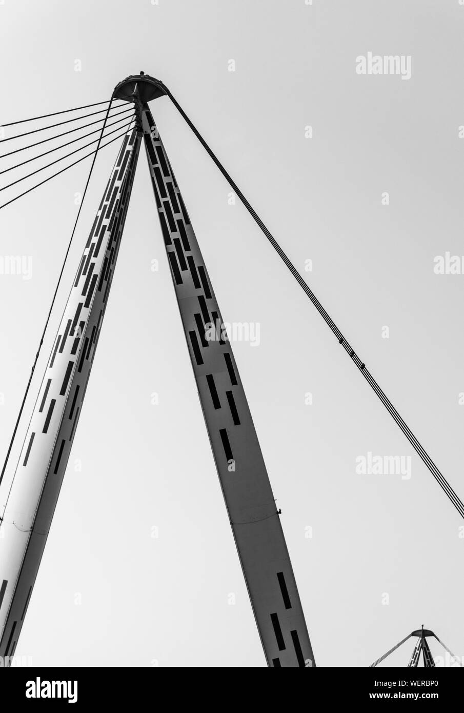High suspension bridge hi-res stock photography and images - Alamy