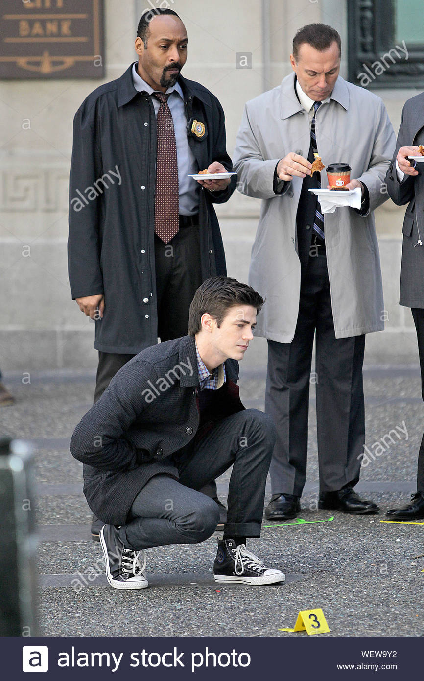 barry allen converse